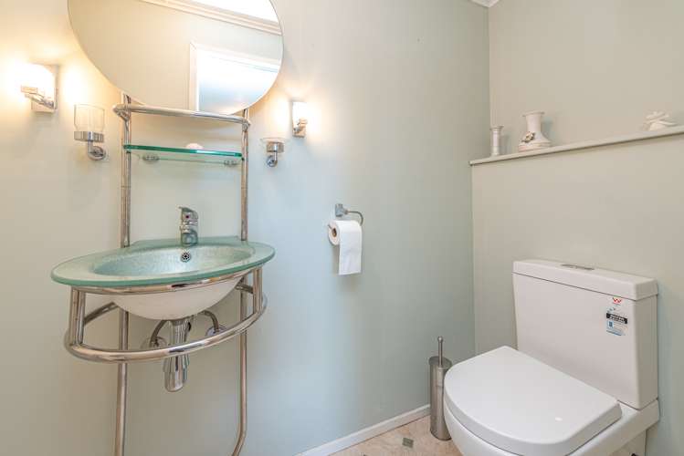 7 D'Arcy Road Bastia Hill_19