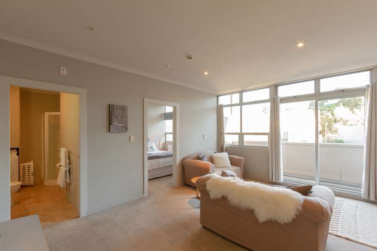 1i/3 Shakespeare Road Napier South_4