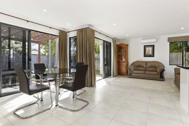 8a Devon Road Bucklands Beach_3