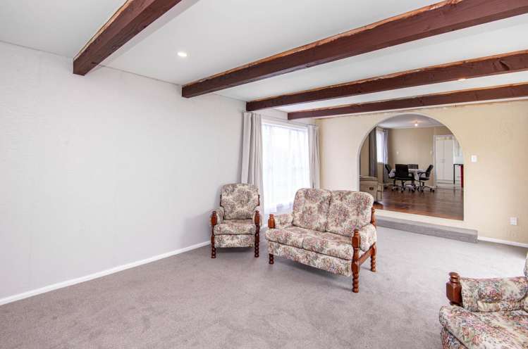 19 Desert Gold Street Ascot Park_9