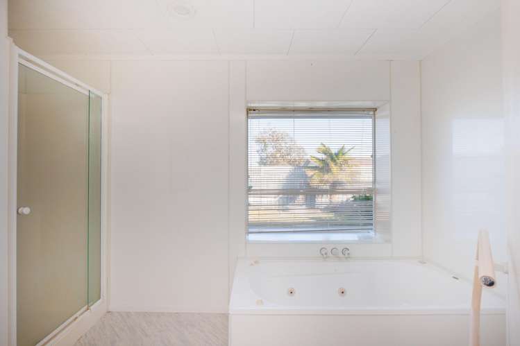 8 Brown Street Foxton_20