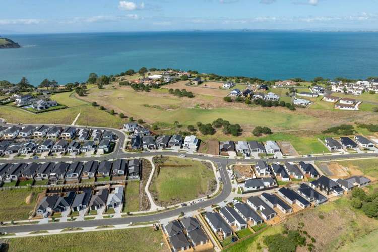 36 Whakairo Crescent Gulf Harbour_27