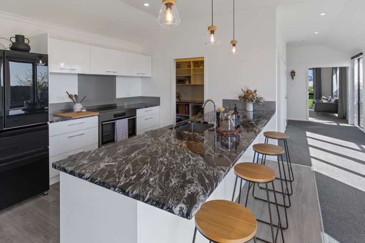 20 Milbel Way Levin_6