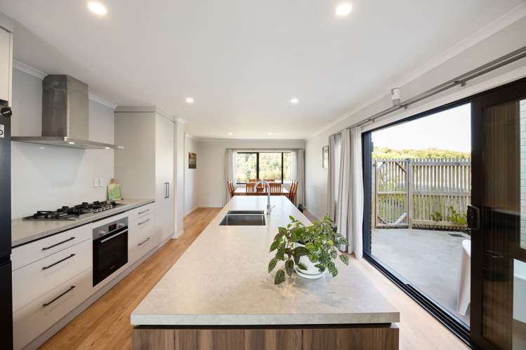 69 Waireka Road Rototuna North_6