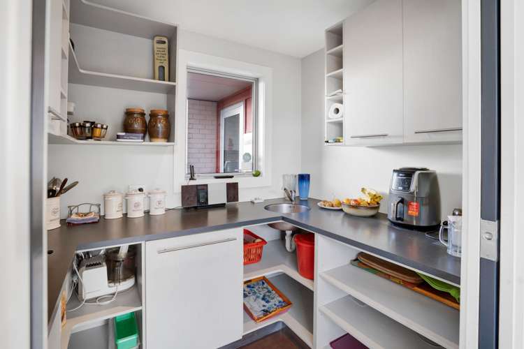 12d Takiroa Street Urenui_17