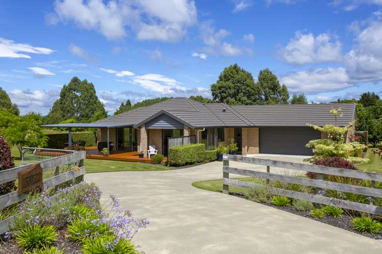 18 Loch Views Road Acacia Bay_1