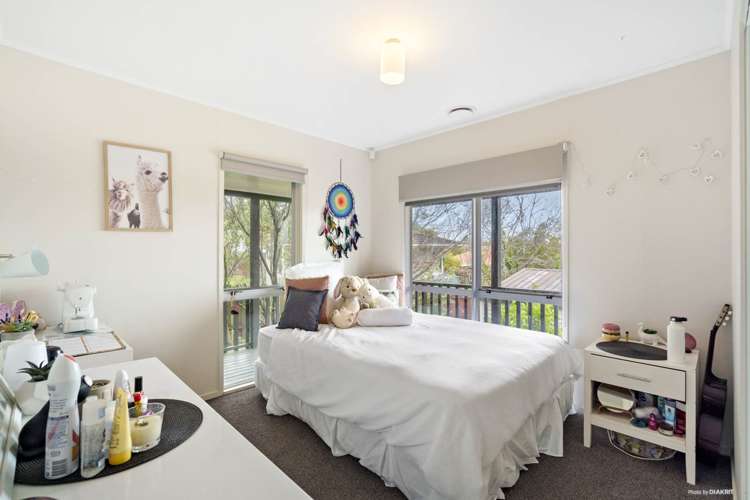 6 Pahi Place West Harbour_15