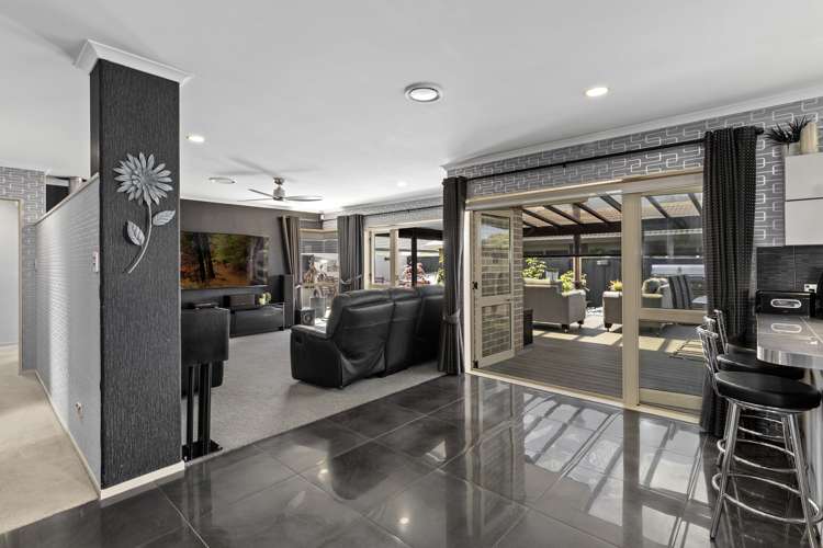 6 Mahonia Place Pyes Pa_8