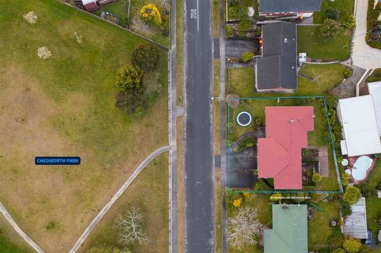 54 Carlyle Avenue Chartwell_25