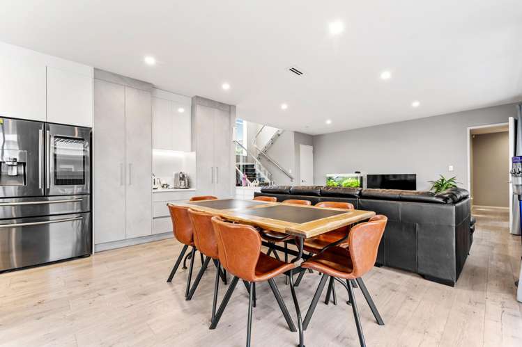 2 Boocock Crescent Orewa_5