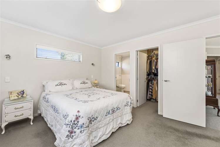 9 Azores Way Welcome Bay_12