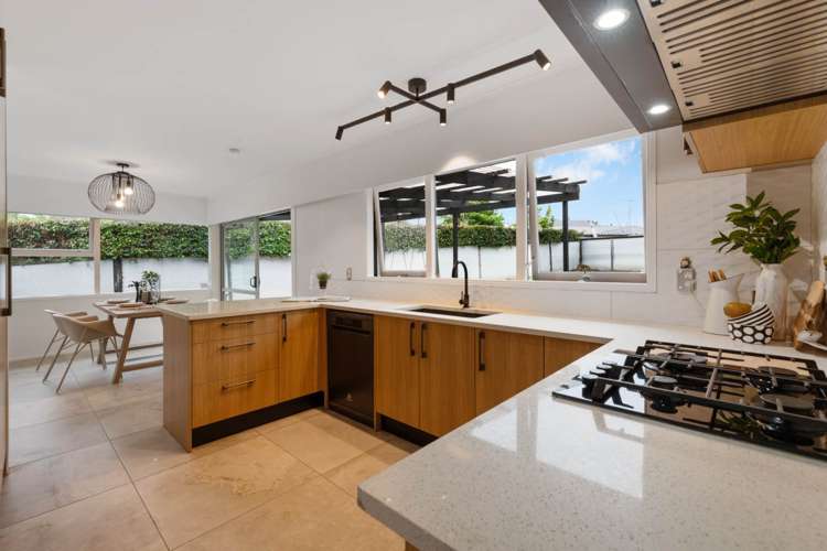 22 Whitford Park Road Whitford_23