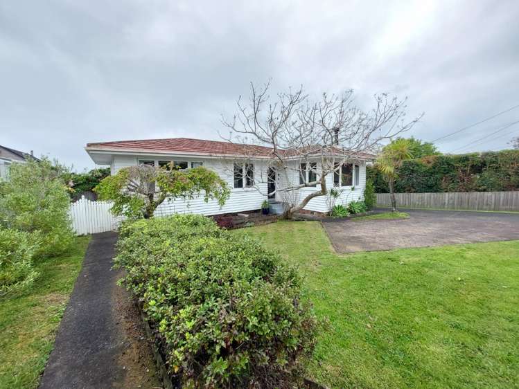 294 Rangatira Road Beach Haven_12