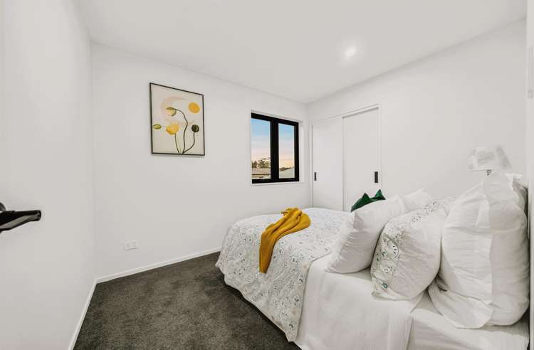 5E Crystal Avenue Glendene_7