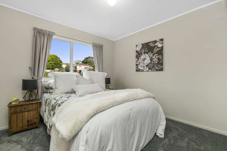 10 Springtime Crescent Stanmore Bay_16