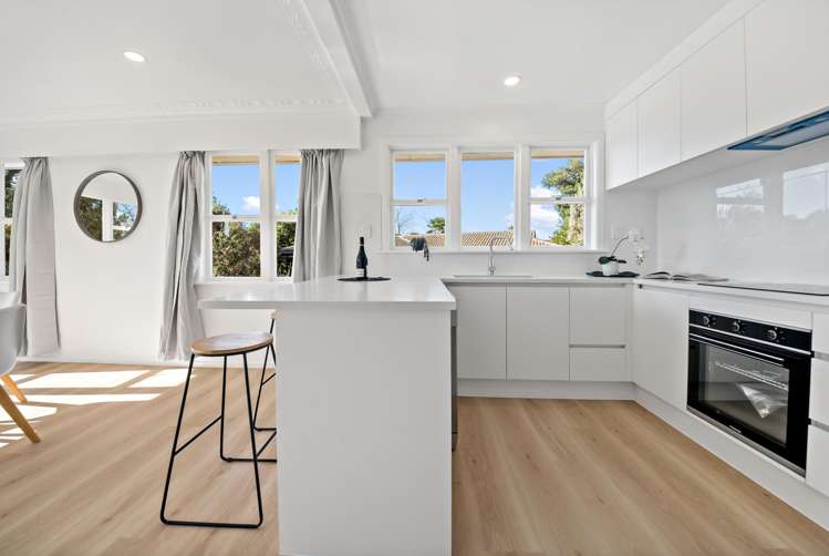 70 Sturges Road Henderson_5