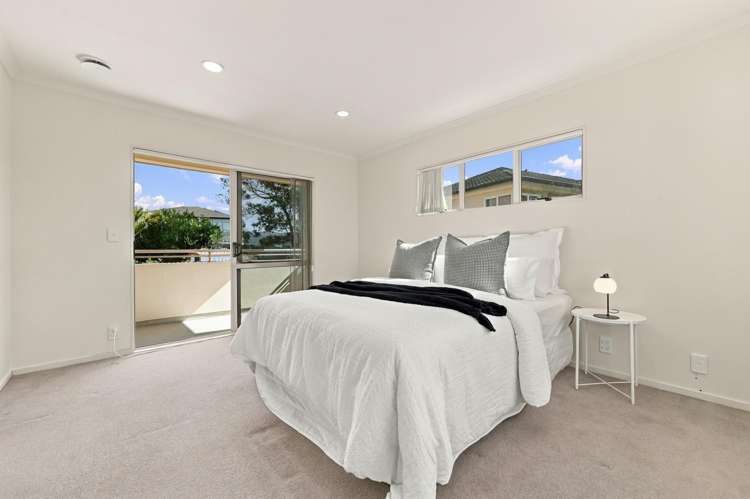 6 San Ambrosio Rise Henderson_9