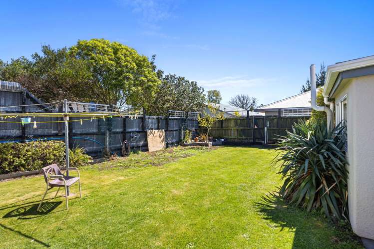 64 Cuffs Road Wainoni_4
