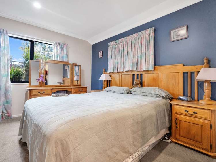 2 Saxon Woods Drive Rototuna North_12