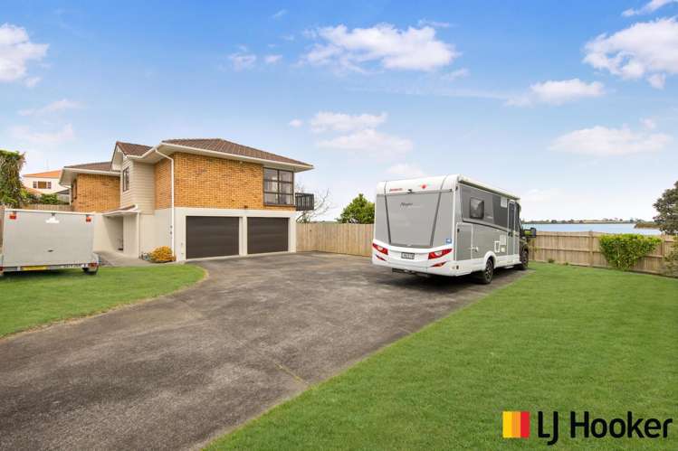 21 Saint Annes Crescent Wattle Downs_24