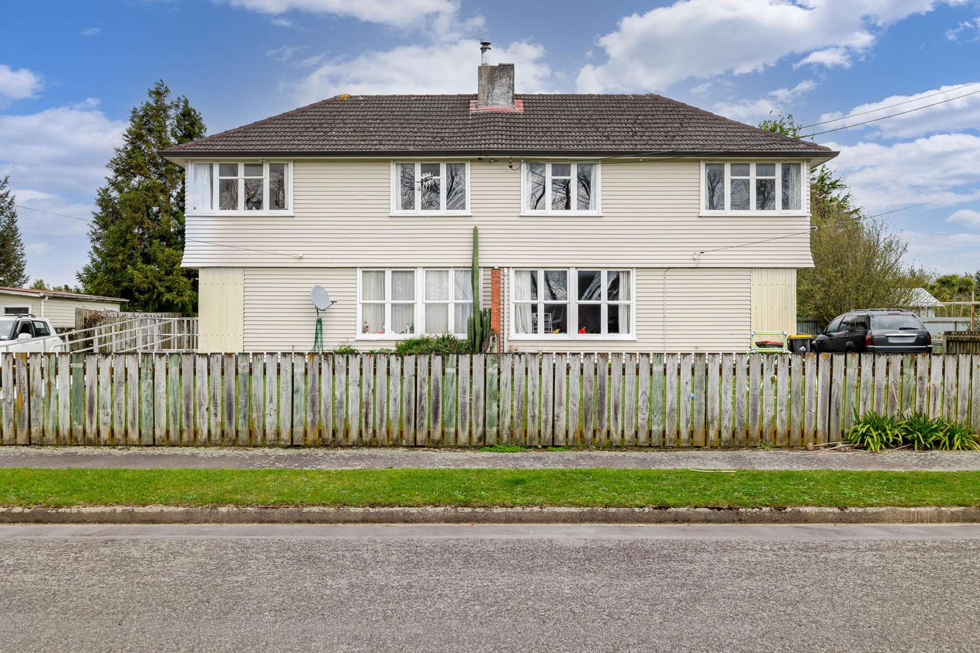 9 - 11 Hamilton Street Pahiatua_0