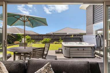 11 Fred White Drive_3