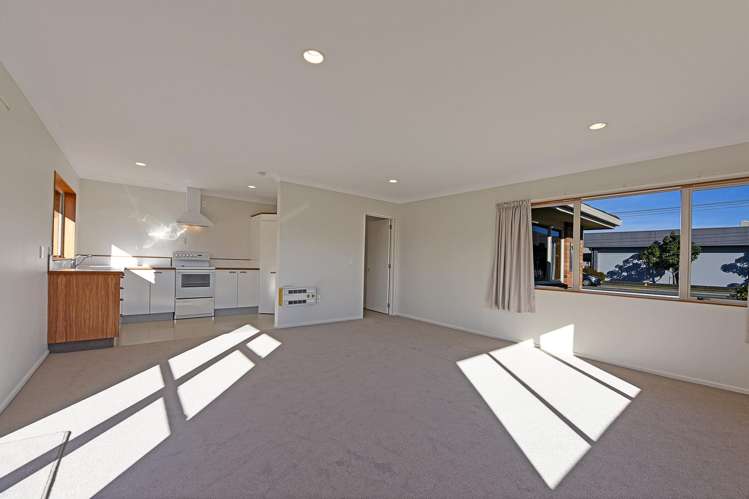 68 Parkers Road_5