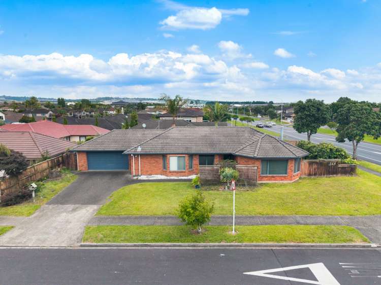 16 Barcaldine Road Flat Bush_19