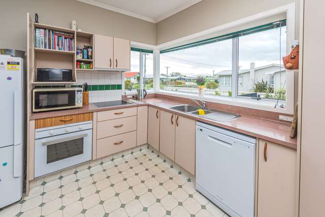 35 Surrey Road Springvale_4