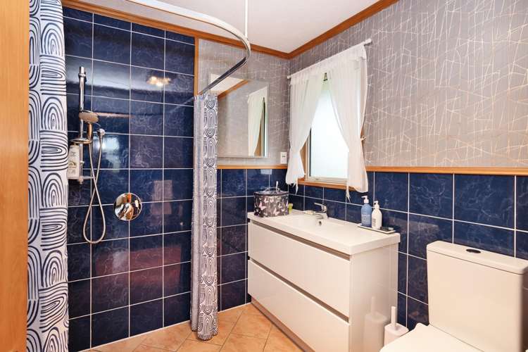 39 Spence Avenue Otatara_21