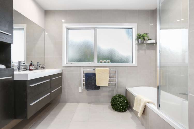 9 Tinopai Road Titirangi_21