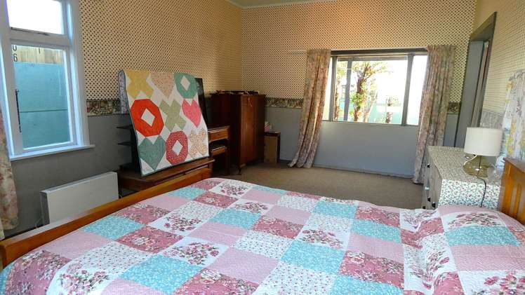 56 McGill Street Waimangaroa_8