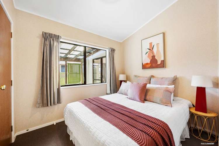 10a Forest Hill Road Henderson_12