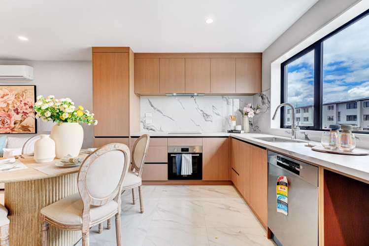 11-13 Awhi Way Drury_9