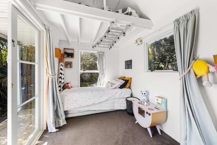 6 Wainoni Avenue Point Chevalier_27