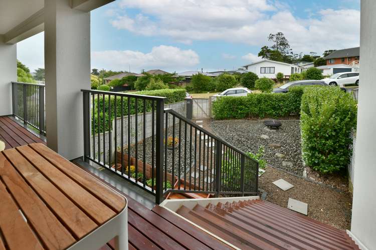 3b Melia Place Stanmore Bay_17