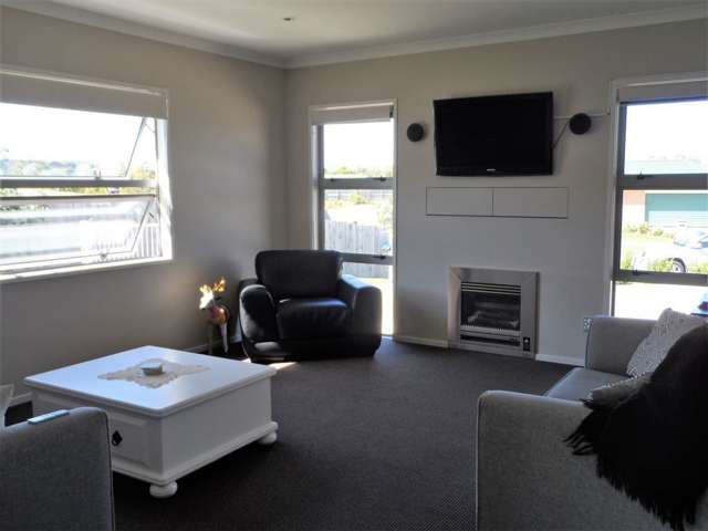 17 Stonebridge Heights Feilding_4