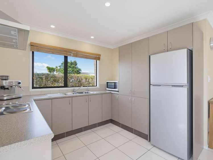 103 Ngaio Drive Matarangi_11