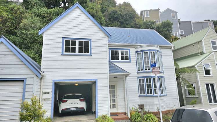 172 Sydney Street West Thorndon_12