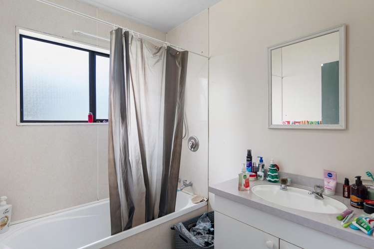 9 and 9B Owens Terrace Upper Riccarton_22