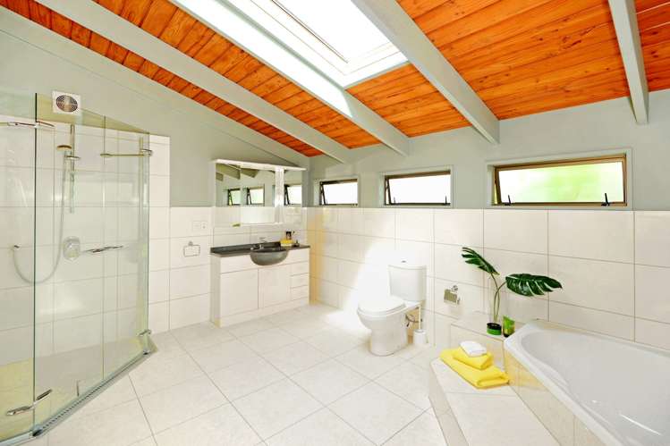 54 Hadfield Street Beach Haven_18