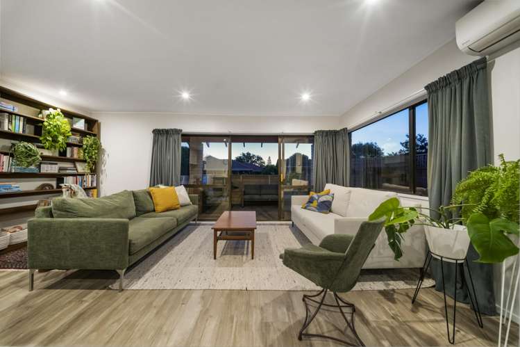 4 Bosnyak Drive Te Atatu South_9