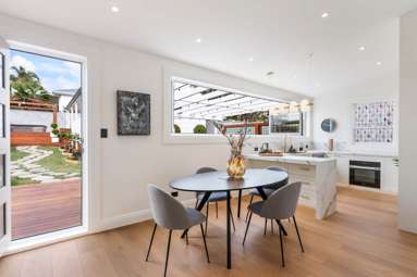 96 Crummer Road_3