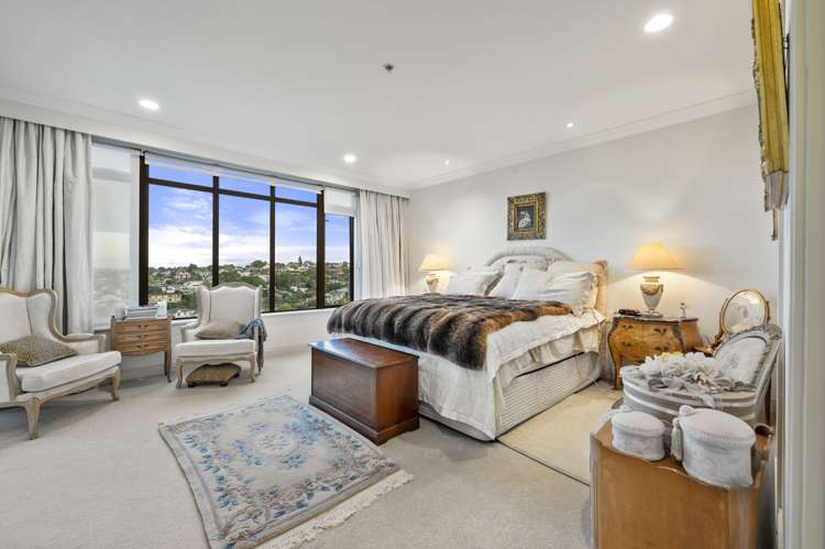 8c/36 James Cook Crescent Remuera_17