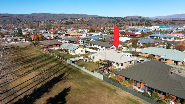 6 Fir Close Alexandra_13