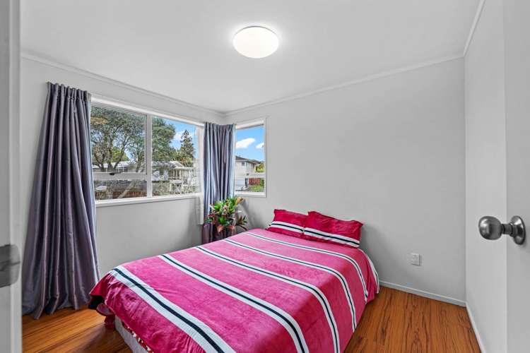 25 Roberts Road Te Atatu South_13