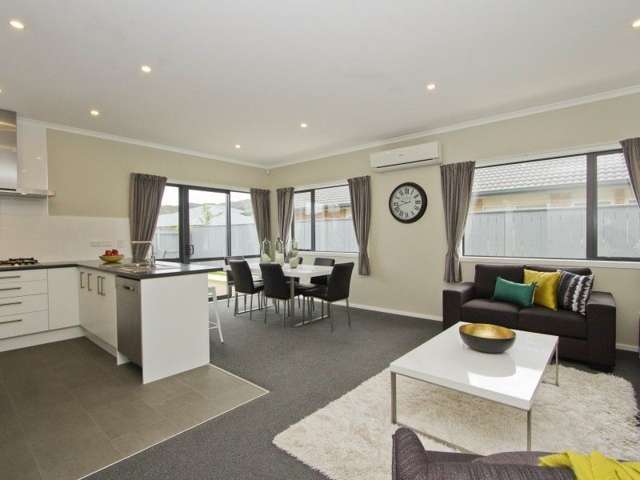 41 Fraser Colman Grove Wainuiomata_2