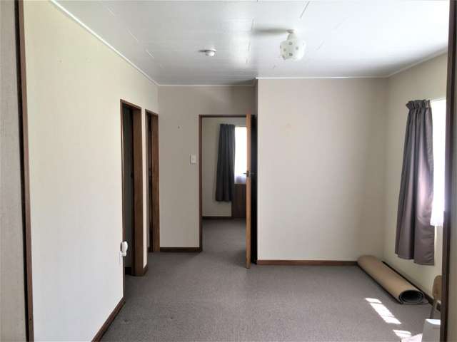 27 Abbotsford Street 3295_4