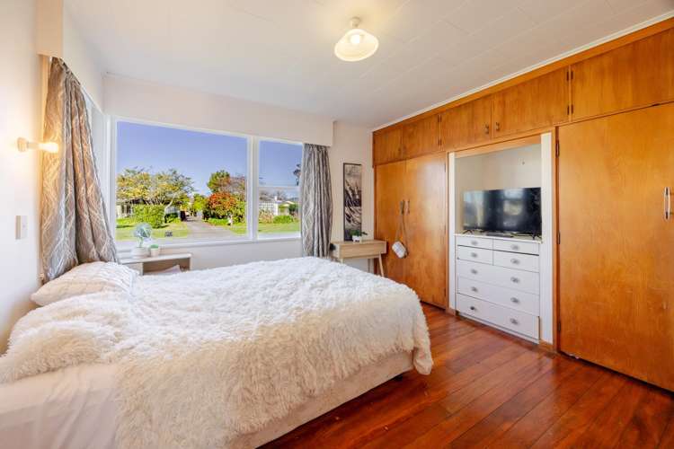 18 Howard Road Taradale_4