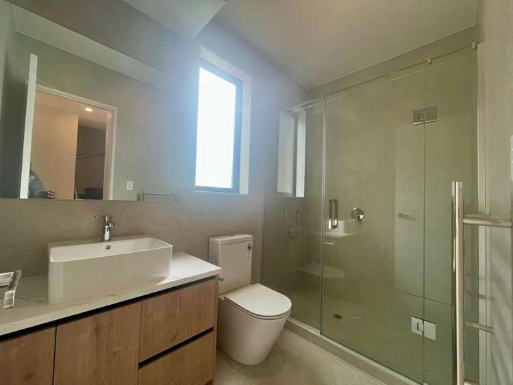 44C Sylvan Crescent Te Atatu South_12